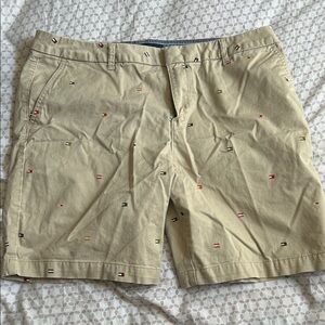 Tommy Hilfiger Men's Beige Shorts with Flag Accents
